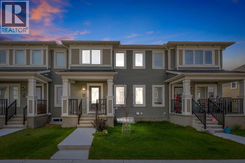 Photo 2 of 329 Windbury Road Sw, Airdrie AB