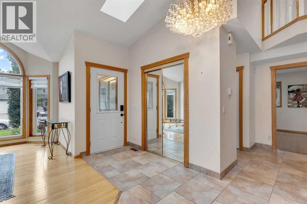 Single Family House for Sale in  Hawkville Close NW Hawkwood Calgary 