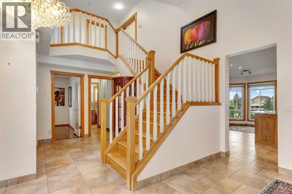 Single Family House for Sale in  Hawkville Close NW Hawkwood Calgary 