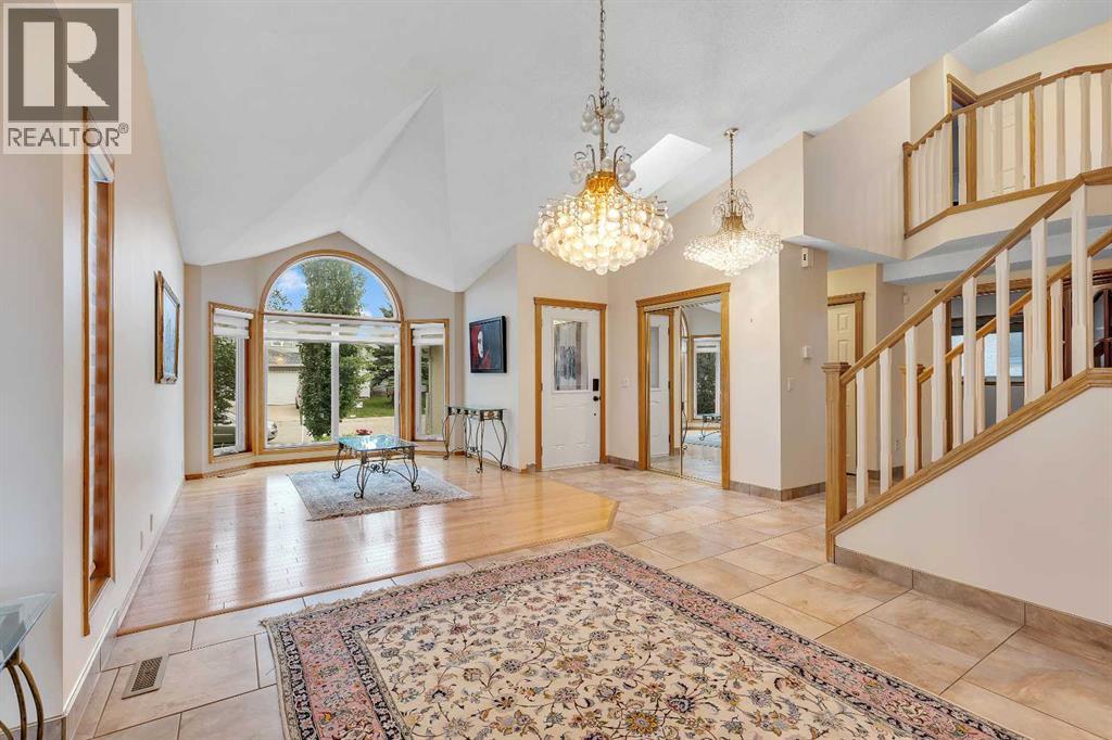 Single Family House for Sale in  Hawkville Close NW Hawkwood Calgary 