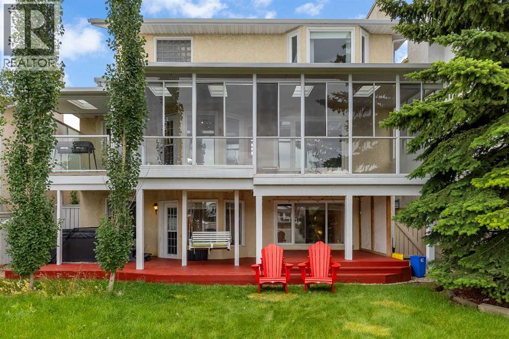 Single Family House for Sale in  Hawkville Close NW Hawkwood Calgary 