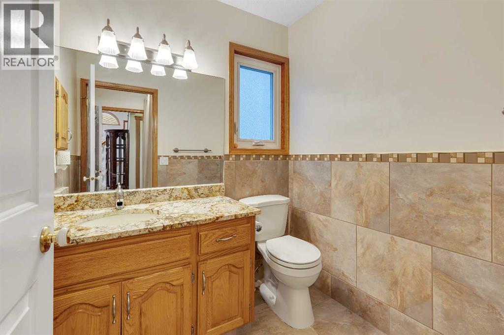Single Family House for Sale in  Hawkville Close NW Hawkwood Calgary 