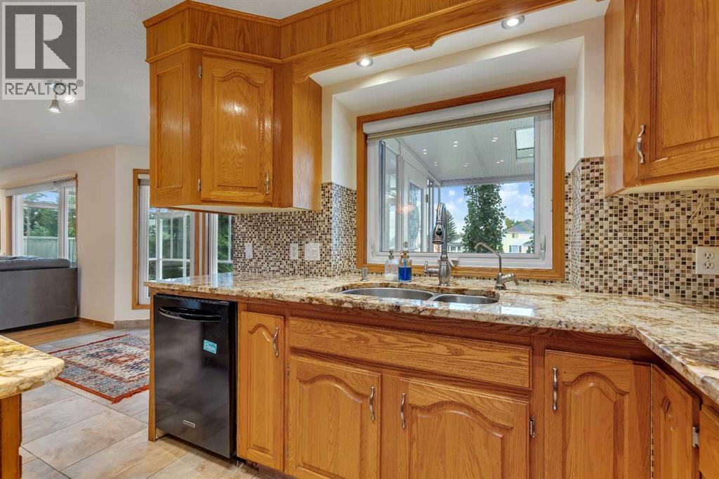 Single Family House for Sale in  Hawkville Close NW Hawkwood Calgary 