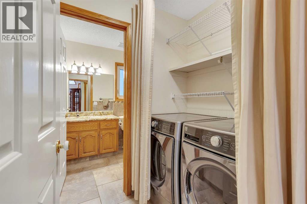 Single Family House for Sale in  Hawkville Close NW Hawkwood Calgary 