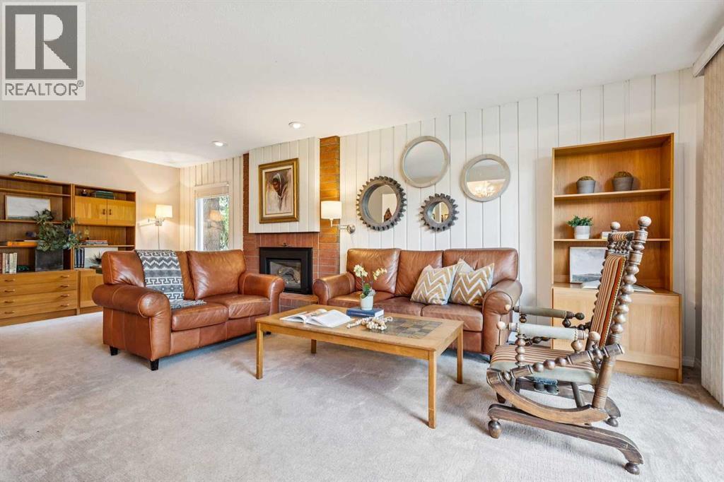 Single Family House for Sale in  Lake Bonavista Green SE Lake Bonavista Calgary 