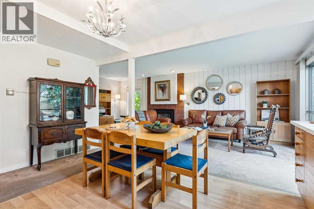 Single Family House for Sale in  Lake Bonavista Green SE Lake Bonavista Calgary 