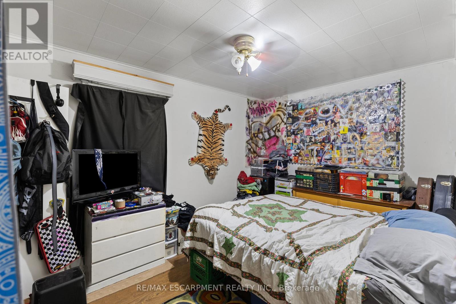 Photo 8 of 14 Norway Avenue, Hamilton ON