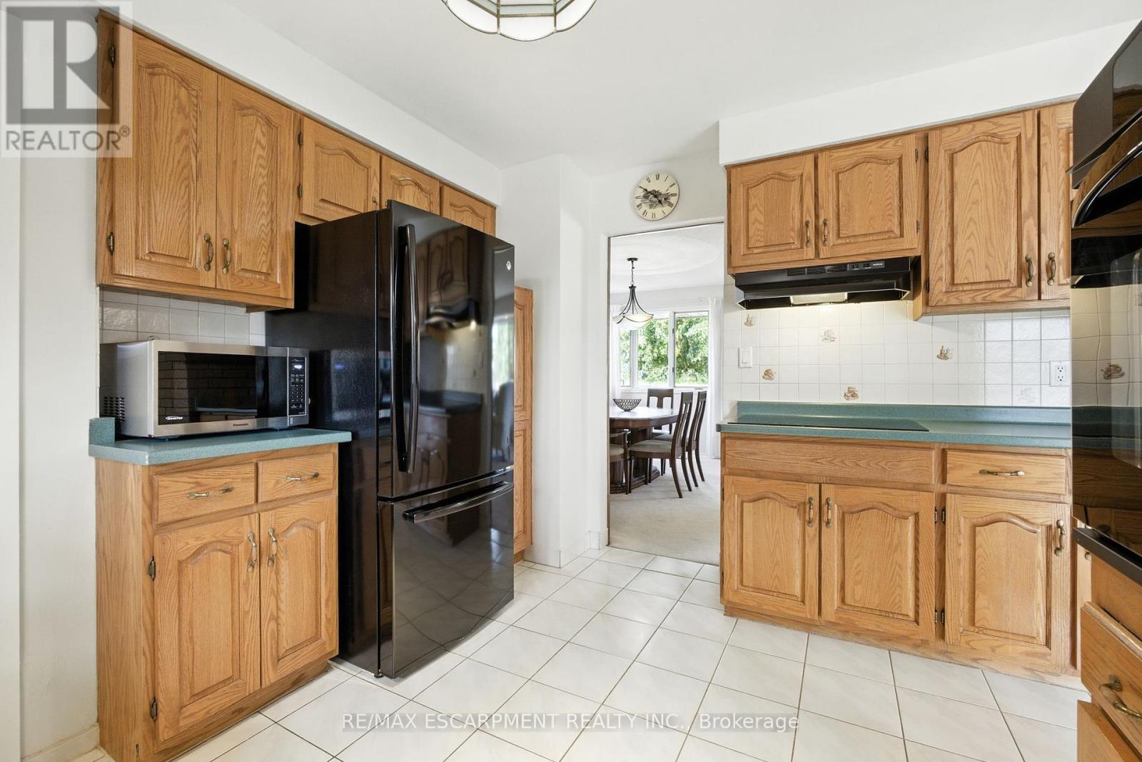 Photo 11 of 2276 Binbrook Road, Hamilton ON