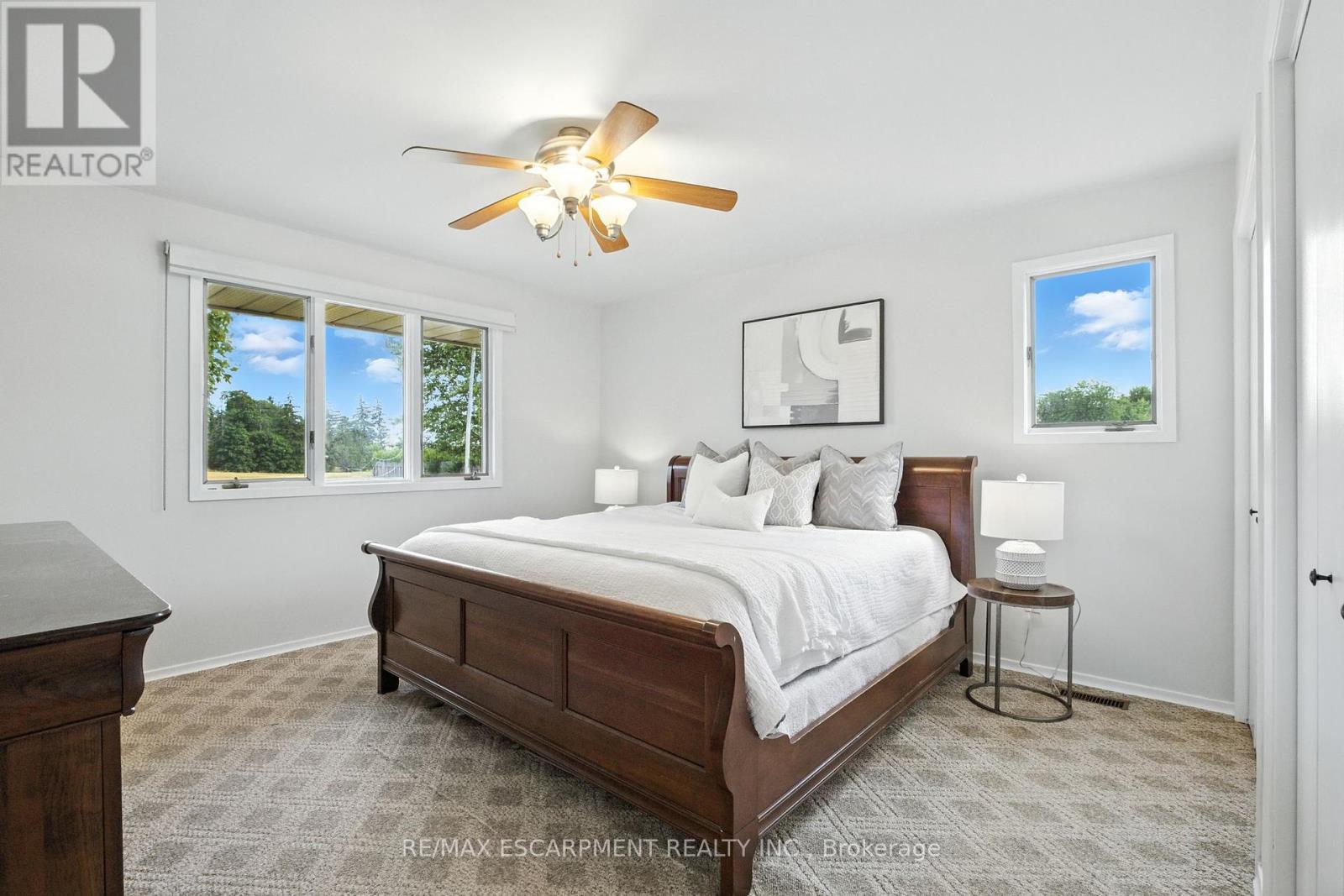Photo 17 of 2276 Binbrook Road, Hamilton ON