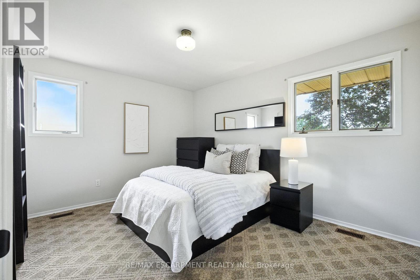 Photo 20 of 2276 Binbrook Road, Hamilton ON
