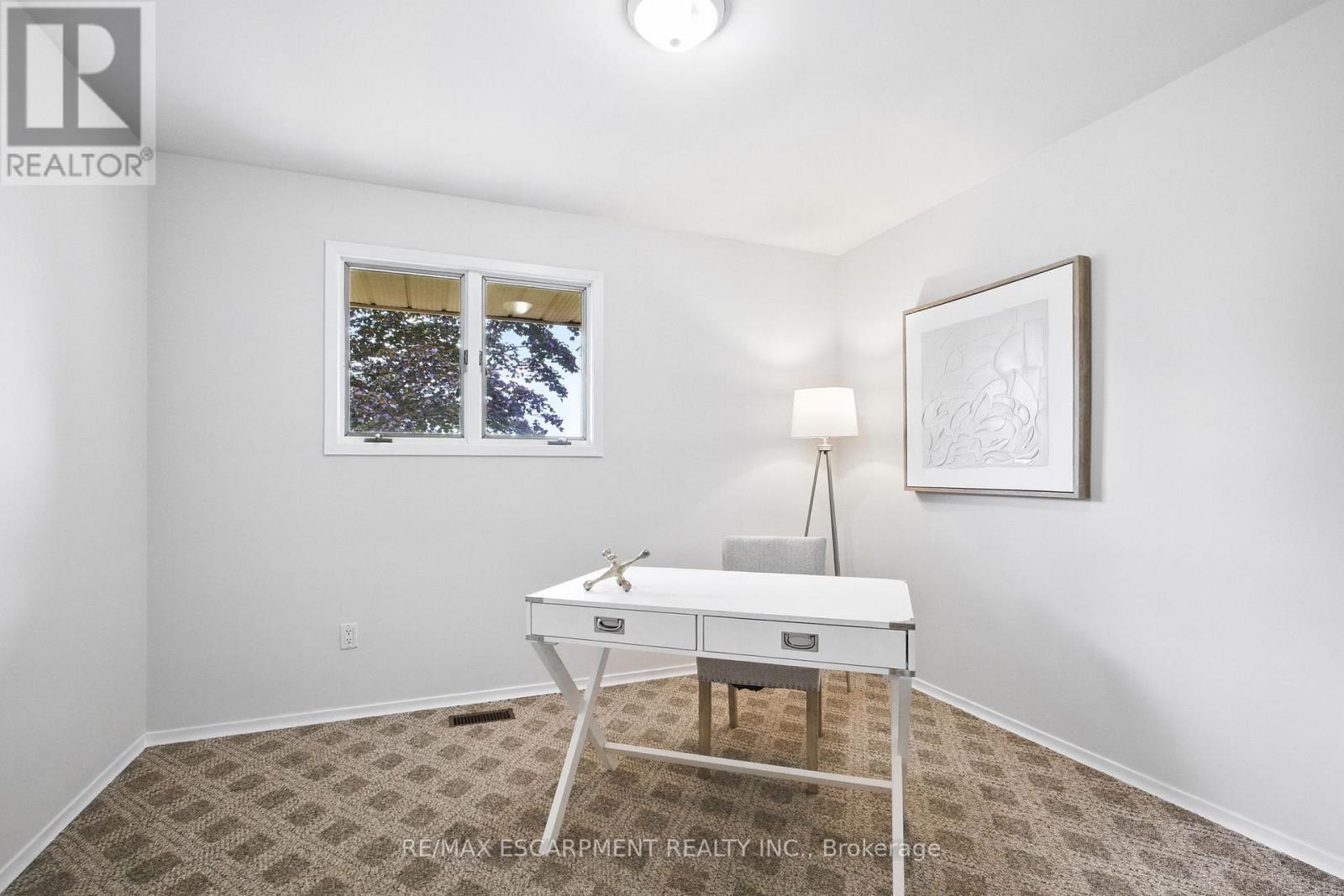 Photo 21 of 2276 Binbrook Road, Hamilton ON