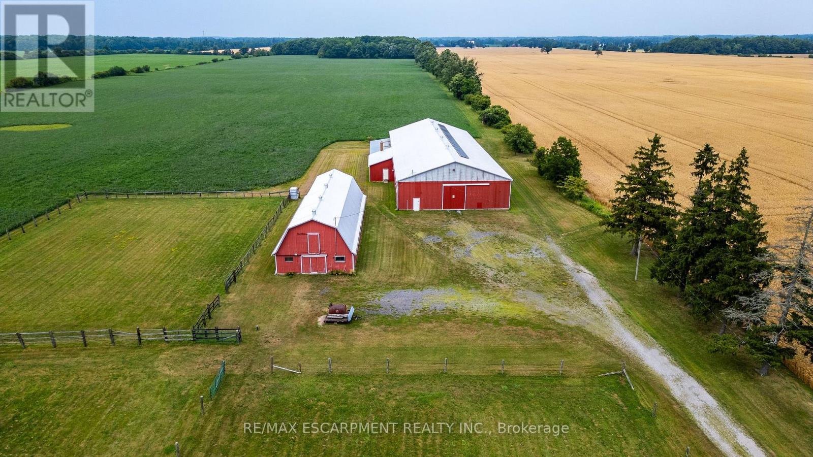 Photo 31 of 2276 Binbrook Road, Hamilton ON