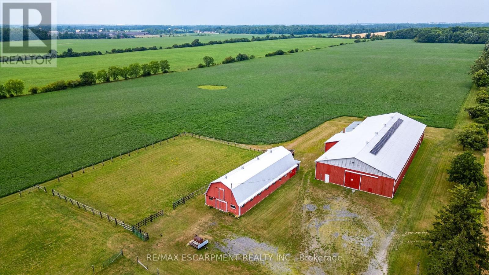 Photo 32 of 2276 Binbrook Road, Hamilton ON