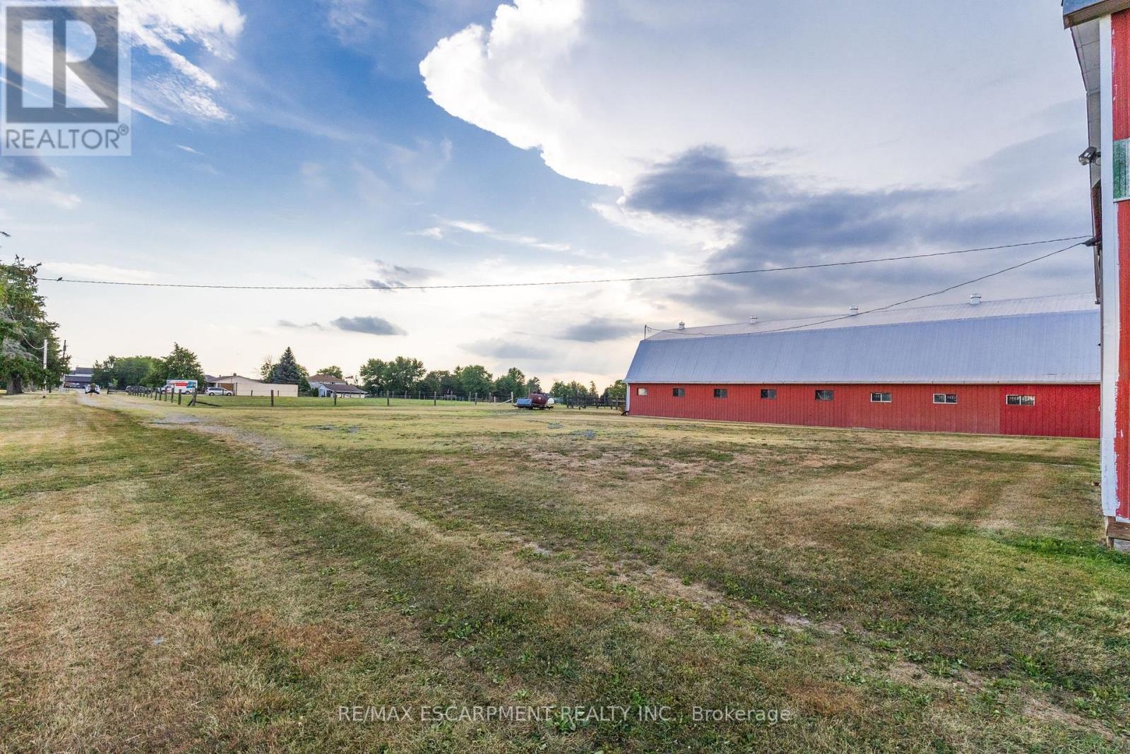 Photo 41 of 2276 Binbrook Road, Hamilton ON