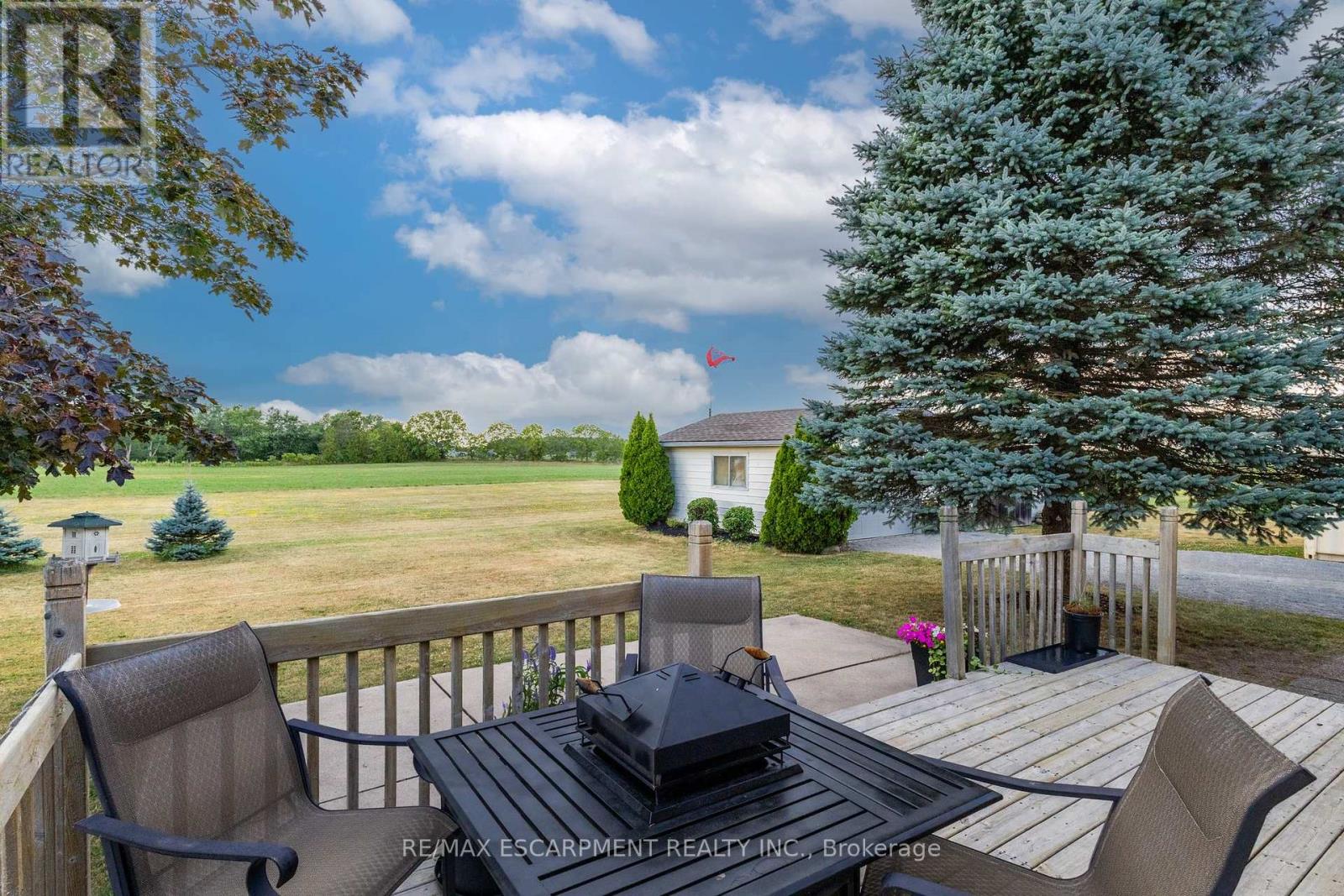 Photo 7 of 2276 Binbrook Road, Hamilton ON