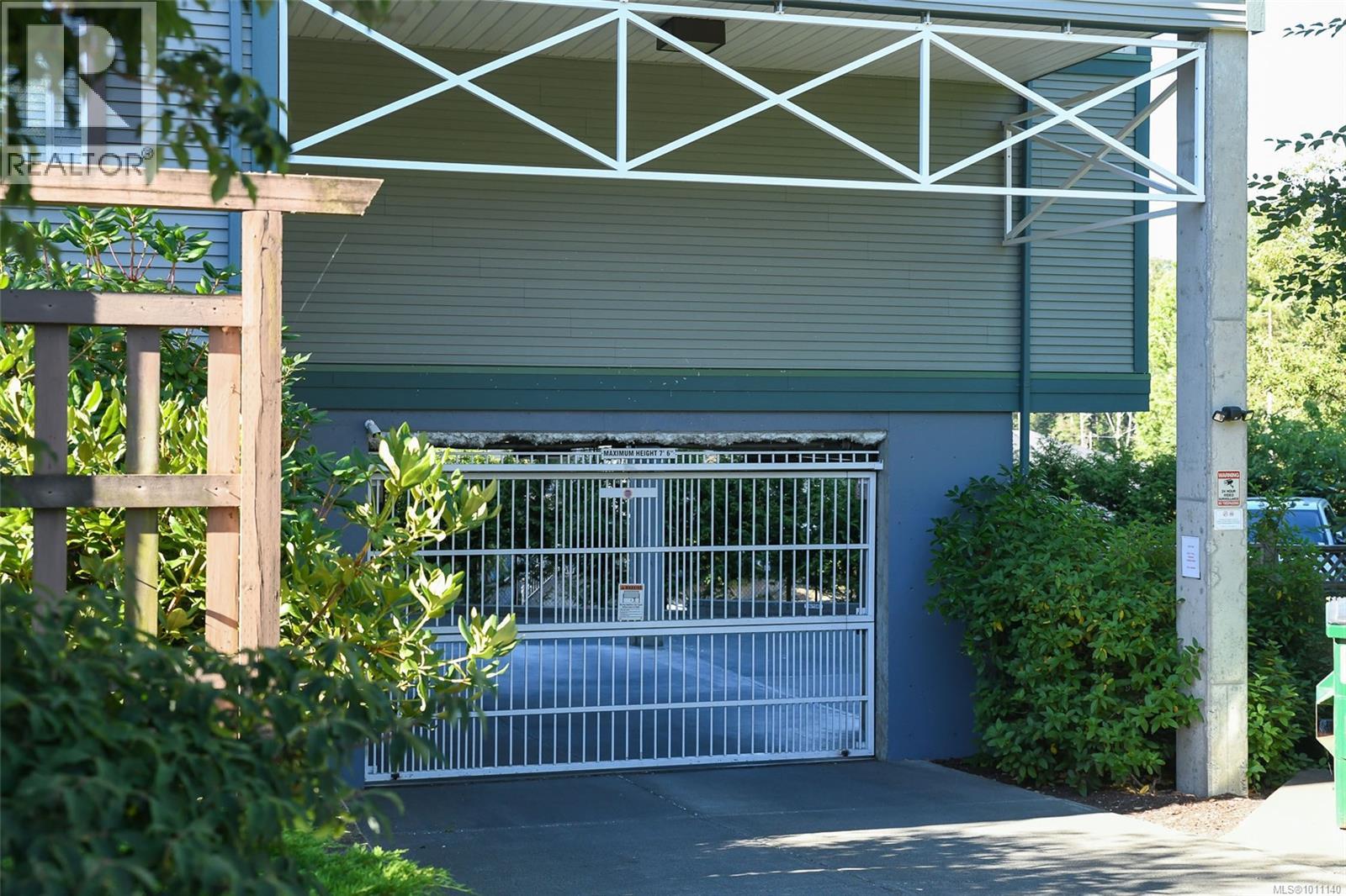 129 Back Rd, Courtenay - Exteriors - Photo 6