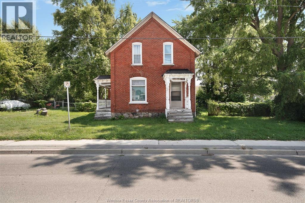 Photo 7 of 314 Queen Street, Harrow ON