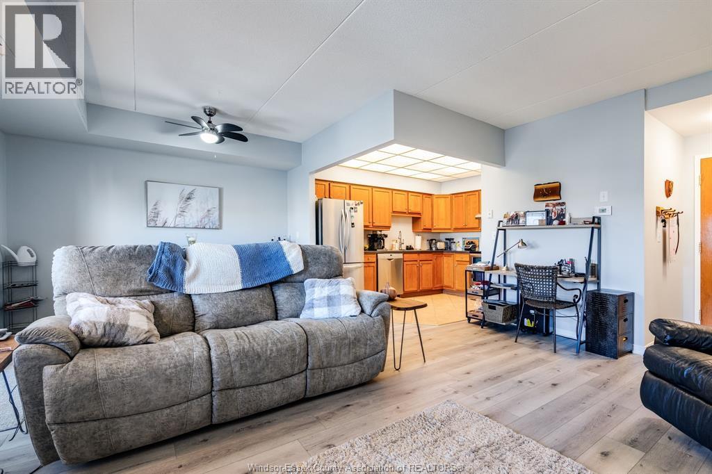 Photo 6 of 315 Village Grove Unit 305, Tecumseh ON