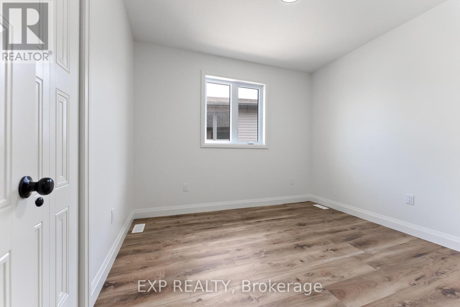 Photo 31 of 38 Meagan Lane, Quinte West ON