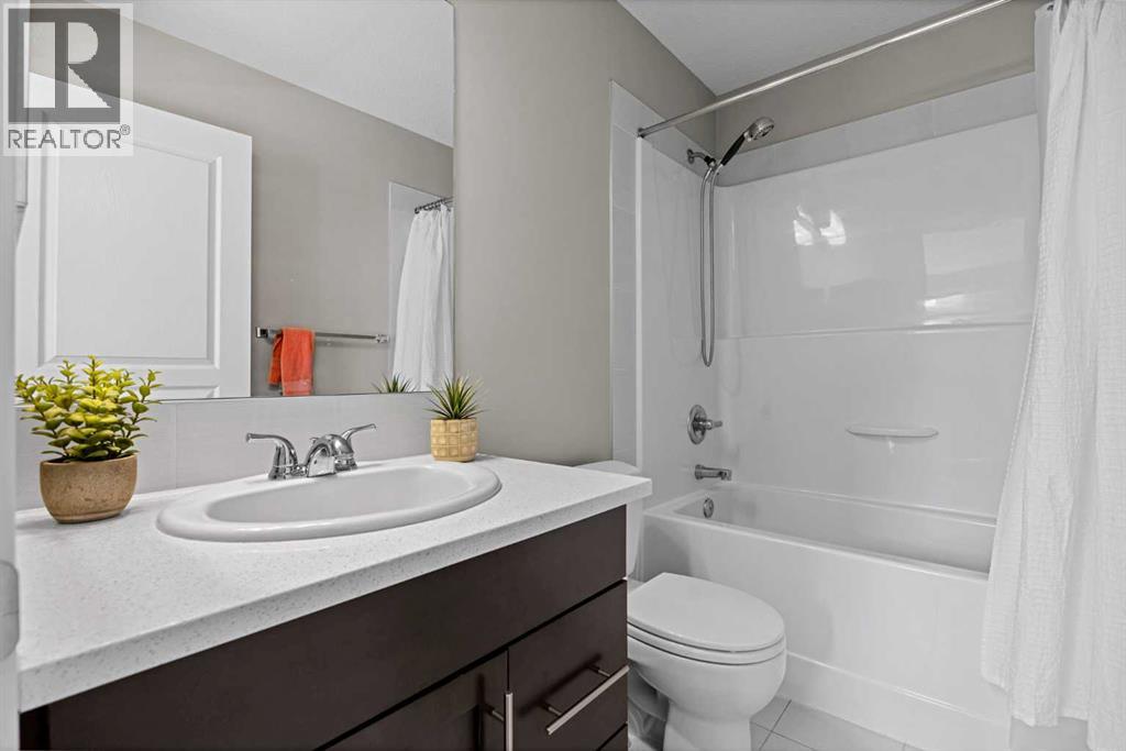 Single Family House for Sale in  Mckenzie Towne Square SE McKenzie Towne Calgary 