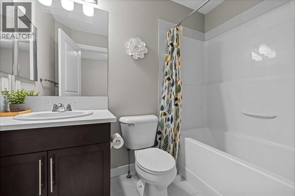 Single Family House for Sale in  Mckenzie Towne Square SE McKenzie Towne Calgary 
