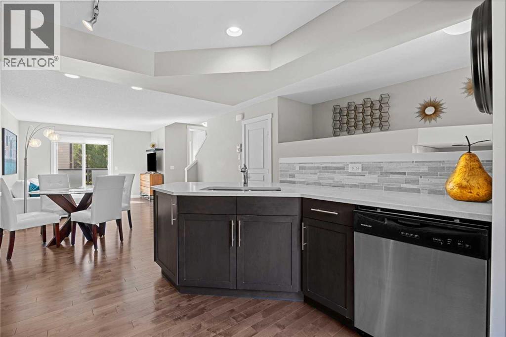 Single Family House for Sale in  Mckenzie Towne Square SE McKenzie Towne Calgary 