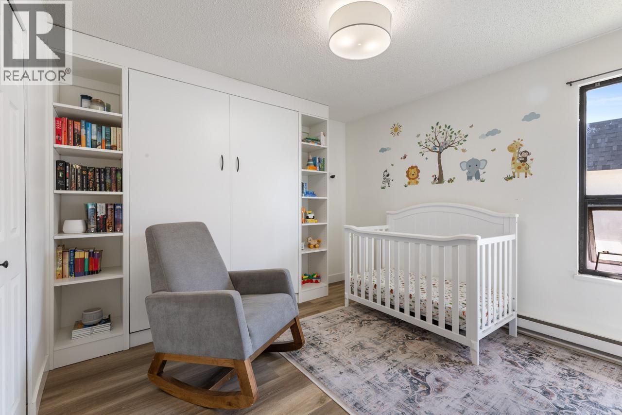 Photo 15 of 305 642 E 7th Avenue, Vancouver BC