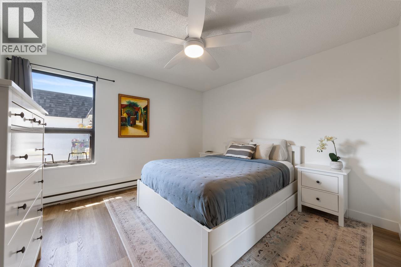 Photo 12 of 305 642 E 7th Avenue, Vancouver BC