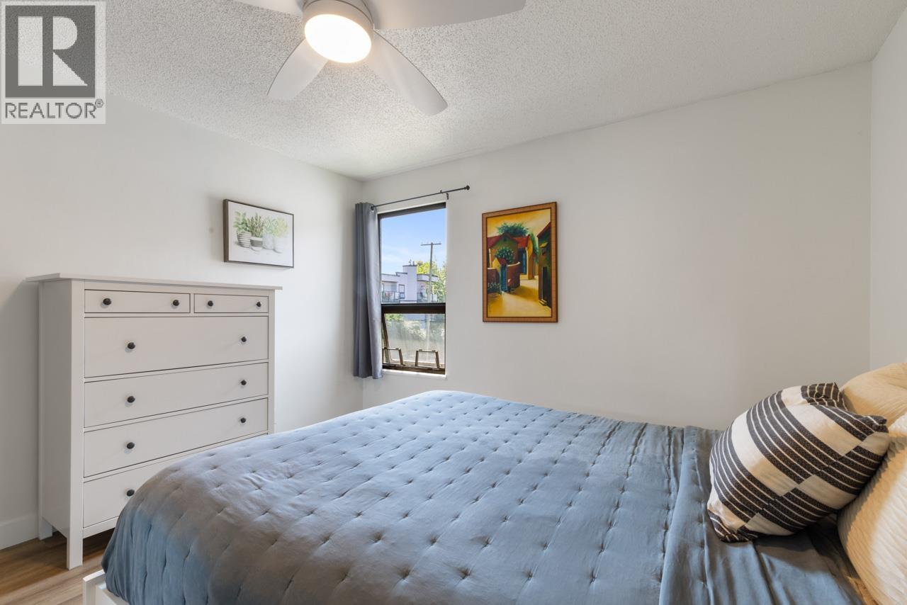 Photo 13 of 305 642 E 7th Avenue, Vancouver BC