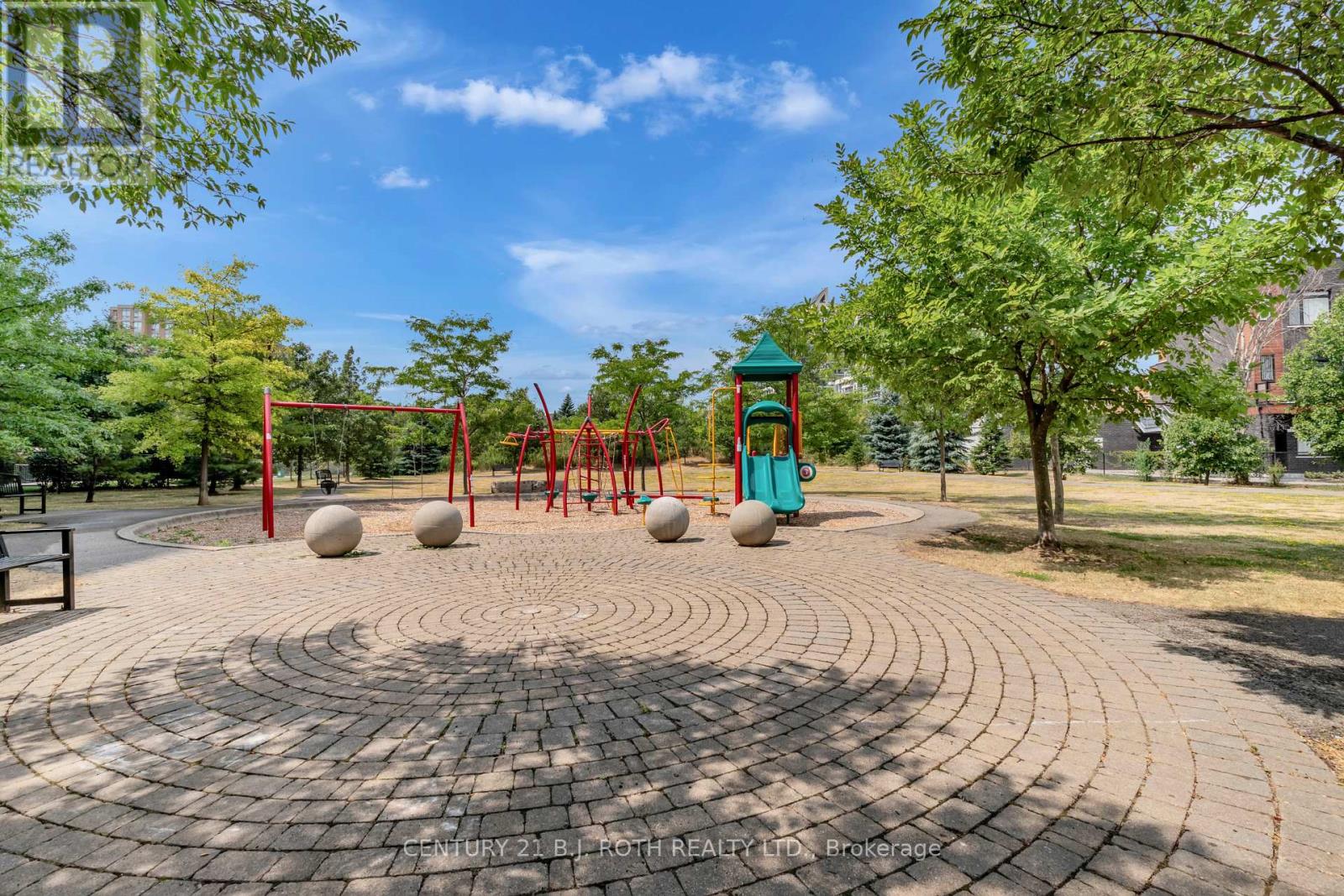 Photo 27 of 1202 350 Red Maple Road, Richmond Hill ON