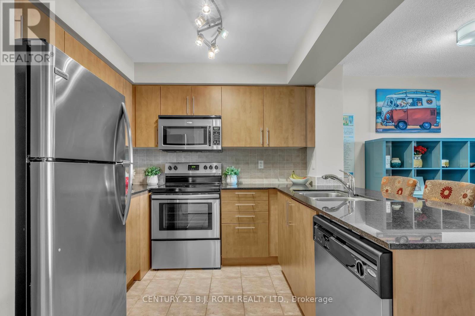 Photo 15 of 1202 350 Red Maple Road, Richmond Hill ON