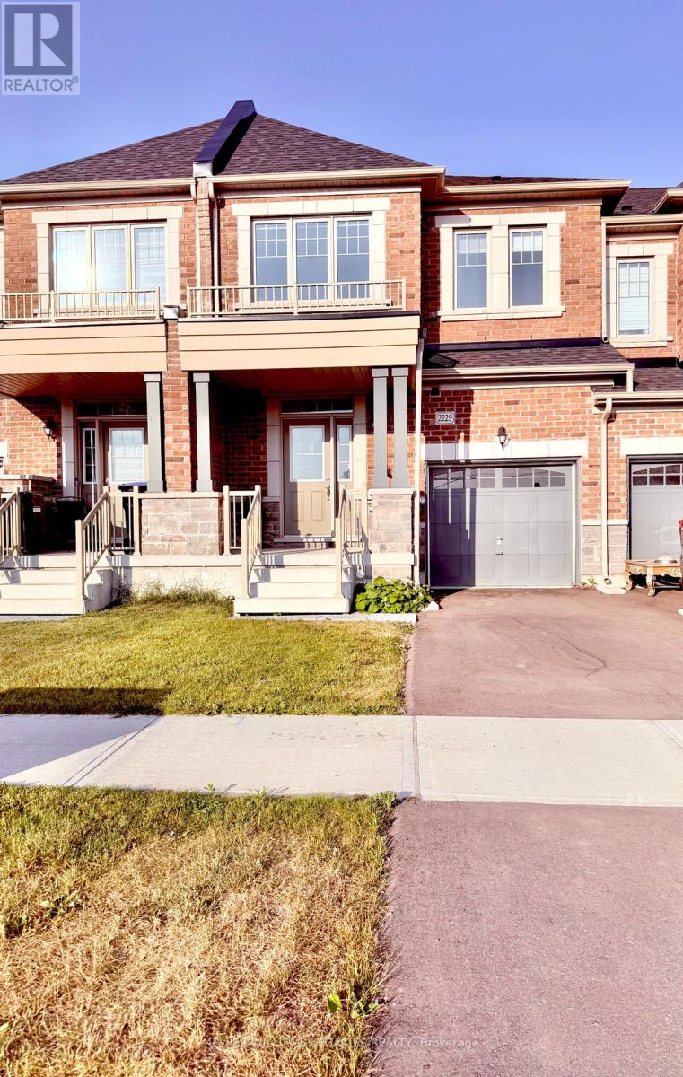 Photo 18 of 2229 Grainger Loop, Innisfil ON