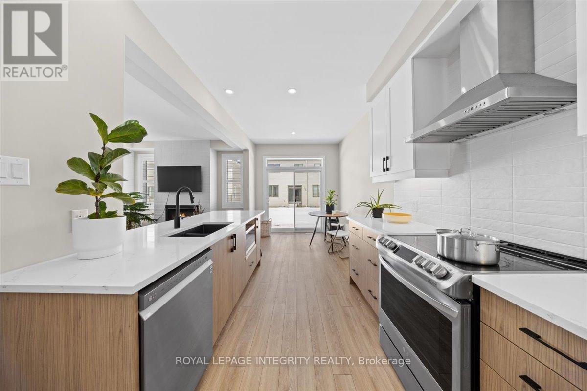 Photo 21 of 355 Crossway Terrace, Ottawa ON