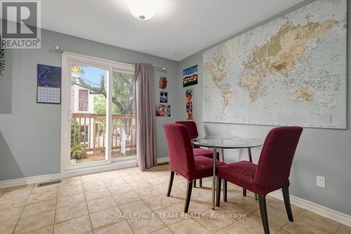 Photo 9 of 284 D Dalehurst Drive, Ottawa ON