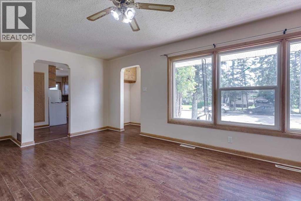 Photo 26 of 4018 47 Street, Red Deer AB