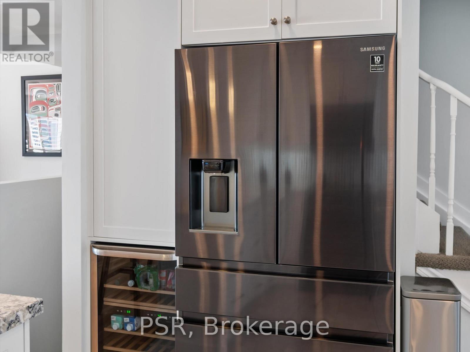 Photo 5 of 214 603 Atherley Road, Orillia ON