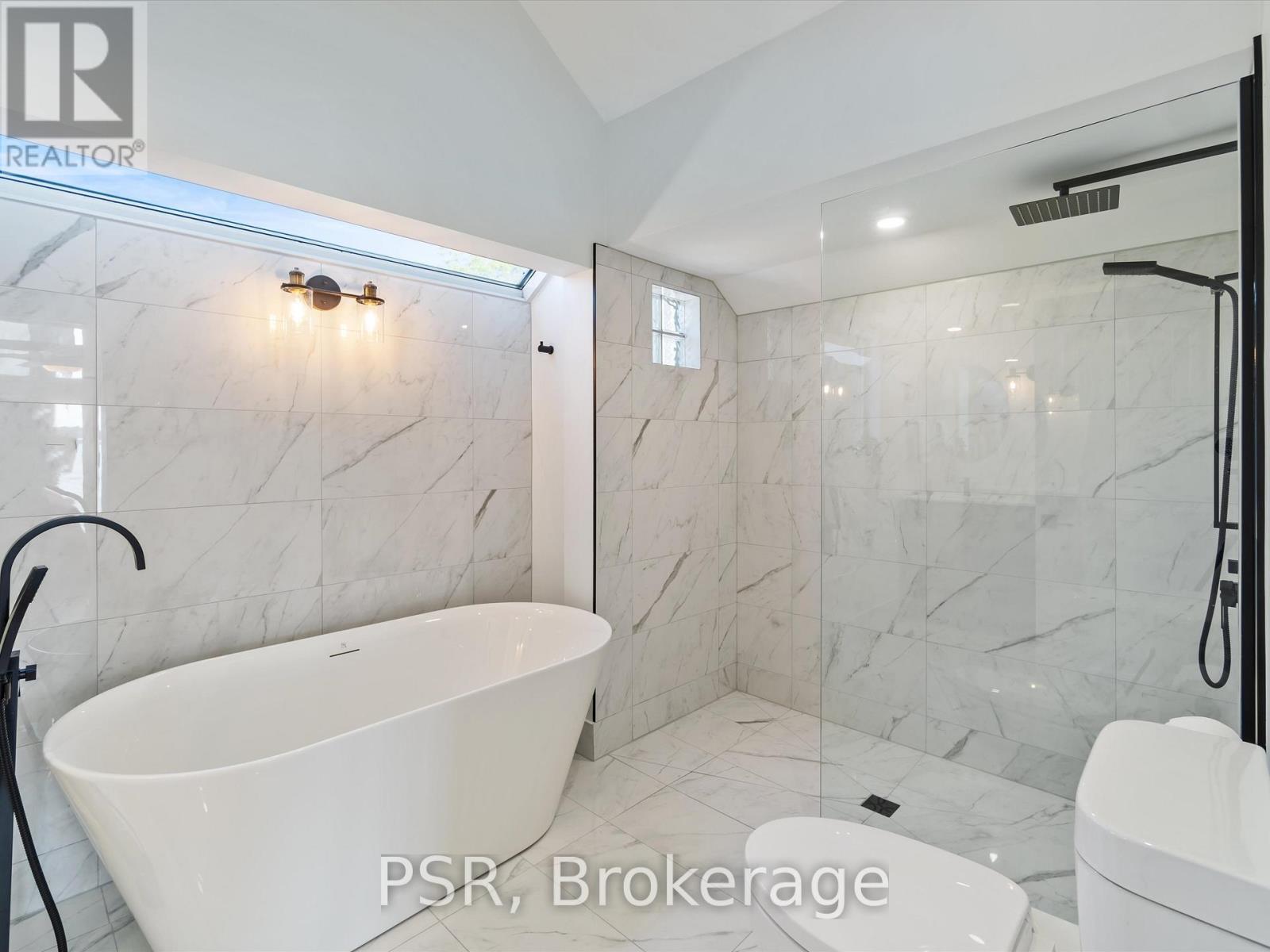 Photo 26 of 214 603 Atherley Road, Orillia ON