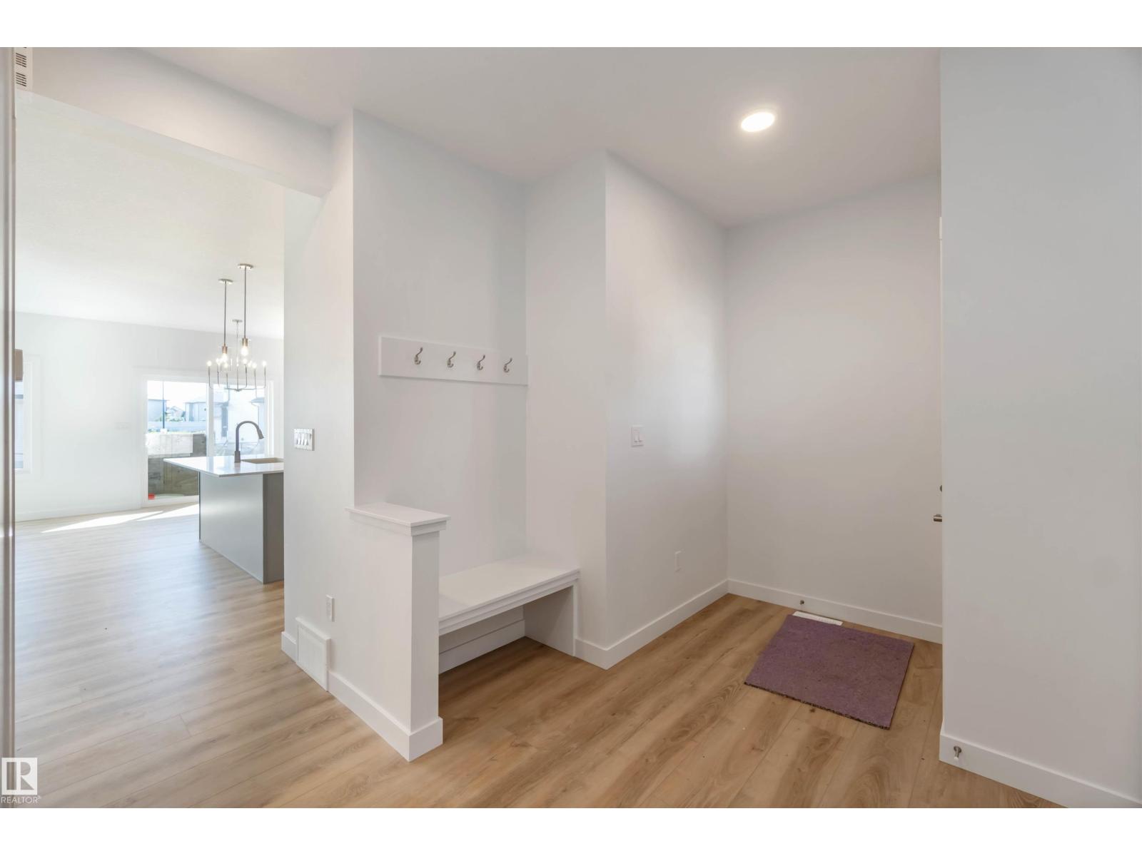 Photo 26 of 8731 182 Av Nw, Edmonton AB