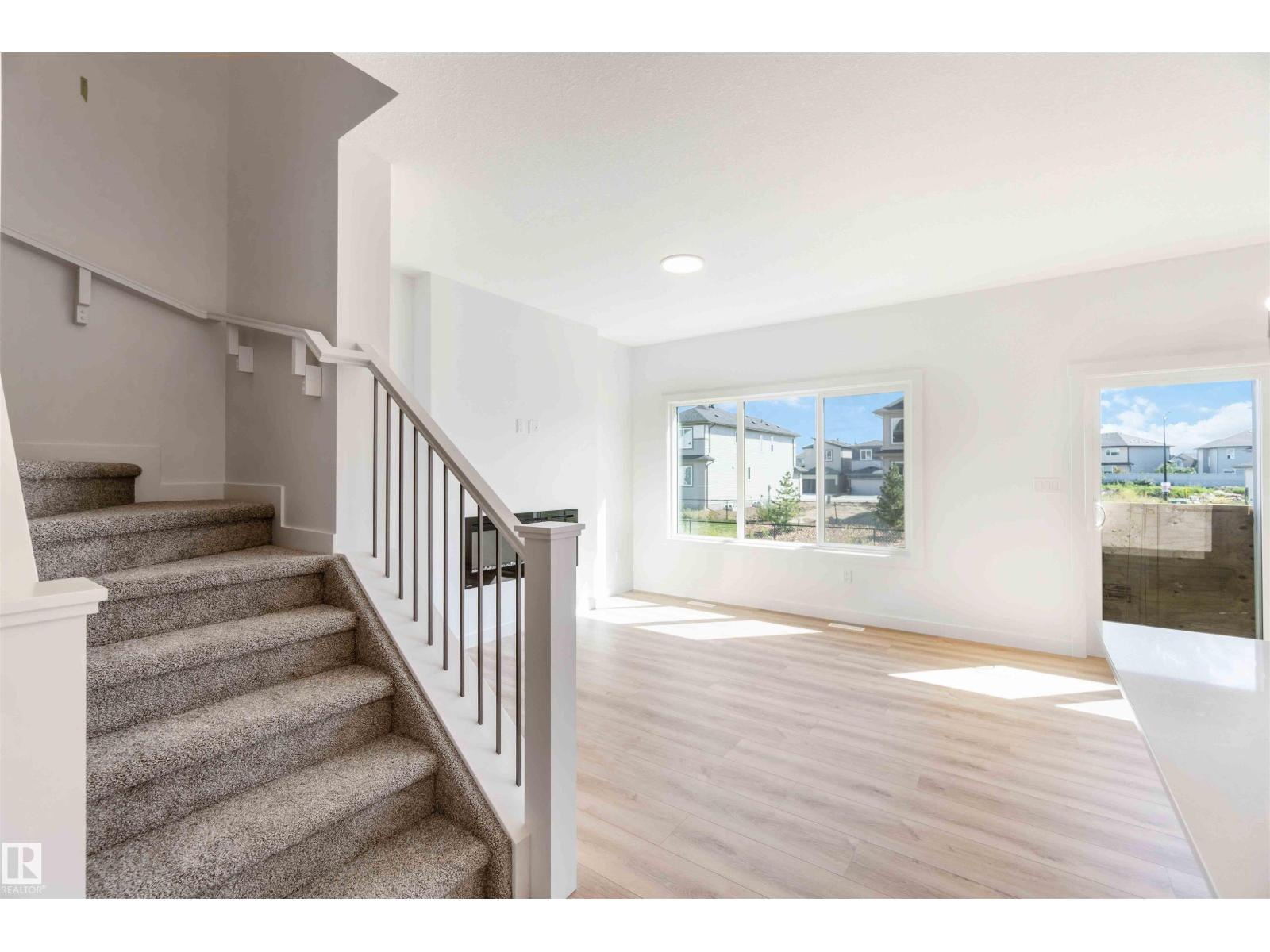Photo 43 of 8731 182 Av Nw, Edmonton AB