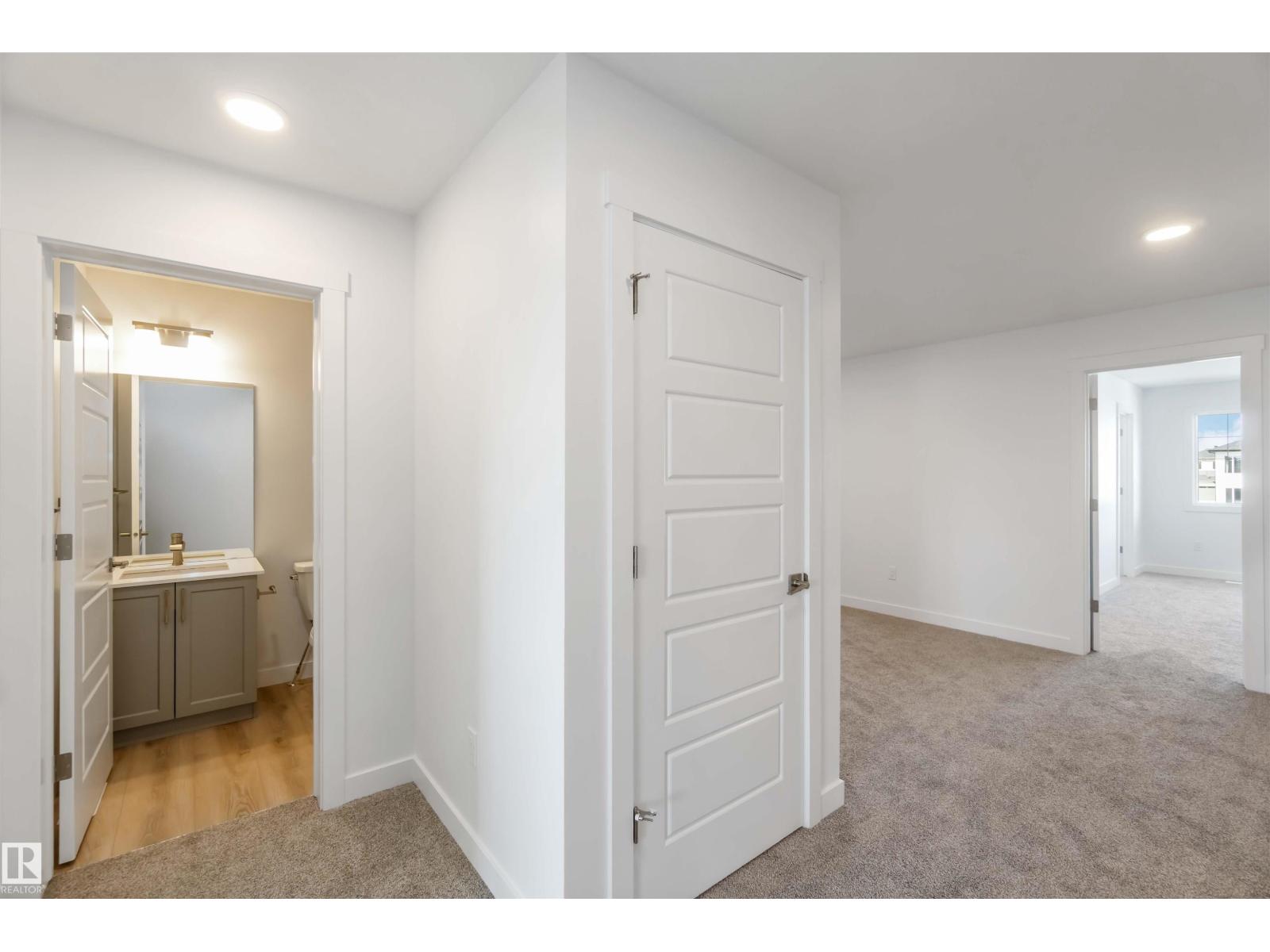 Photo 39 of 8731 182 Av Nw, Edmonton AB