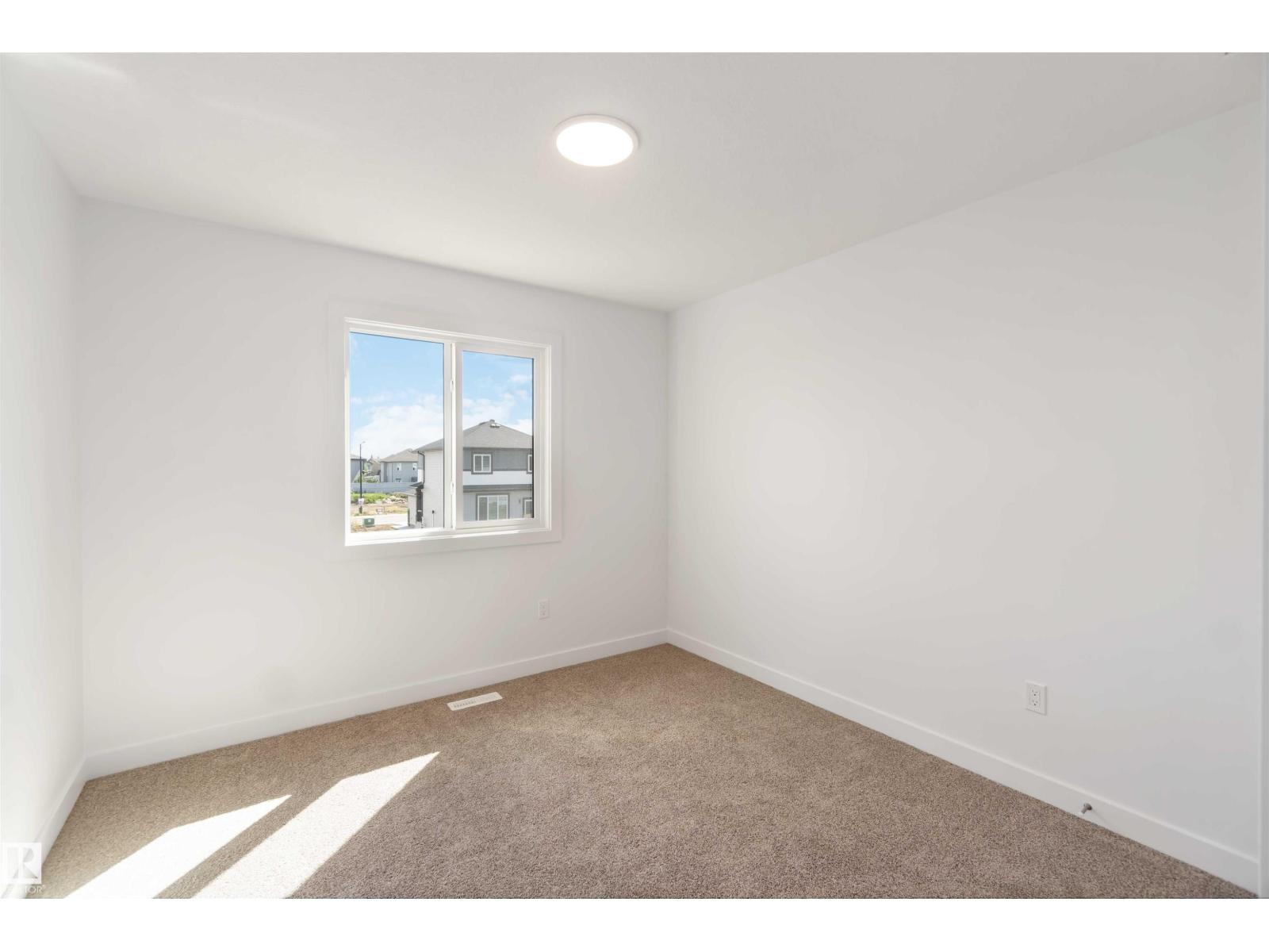 Photo 37 of 8731 182 Av Nw, Edmonton AB