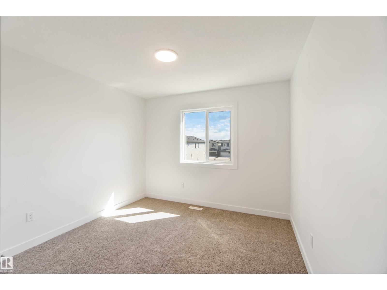 Photo 22 of 8731 182 Av Nw, Edmonton AB