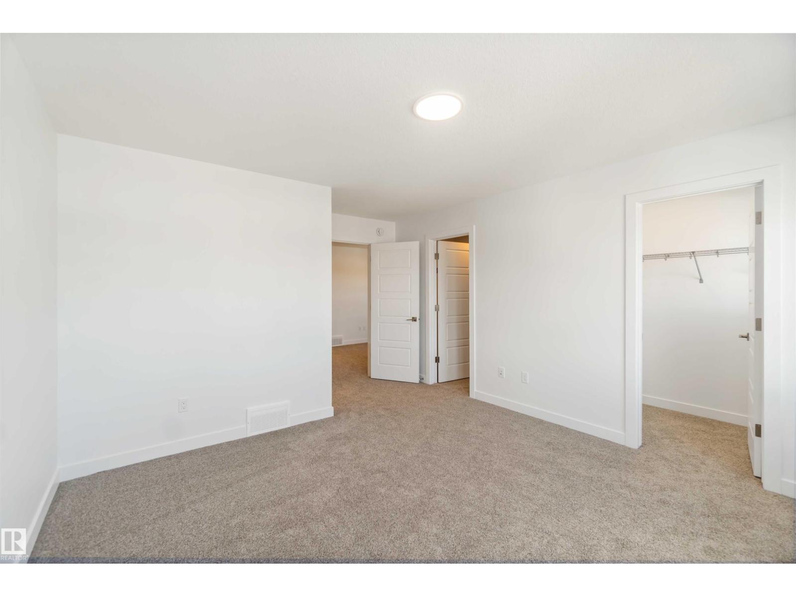 Photo 5 of 8731 182 Av Nw, Edmonton AB