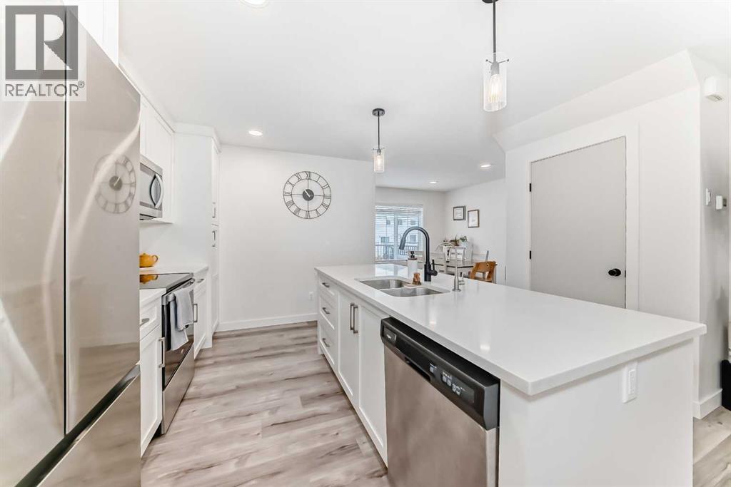 Photo 12 of 31 Evergreen Way, Red Deer AB