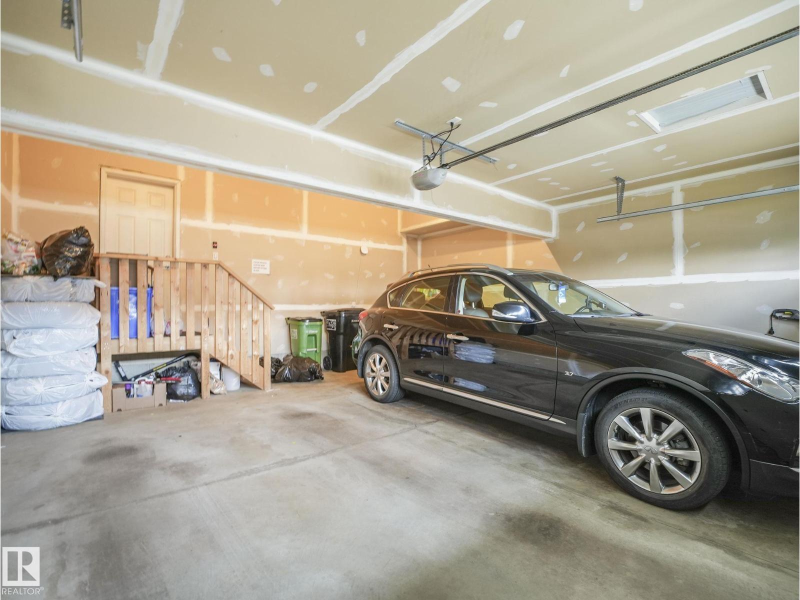 Photo 17 of 3683 8 St Nw, Edmonton AB