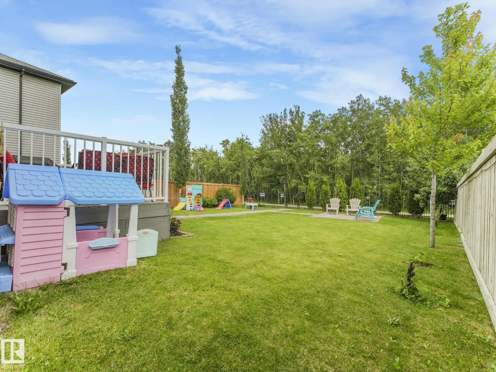 Photo 22 of 3683 8 St Nw, Edmonton AB