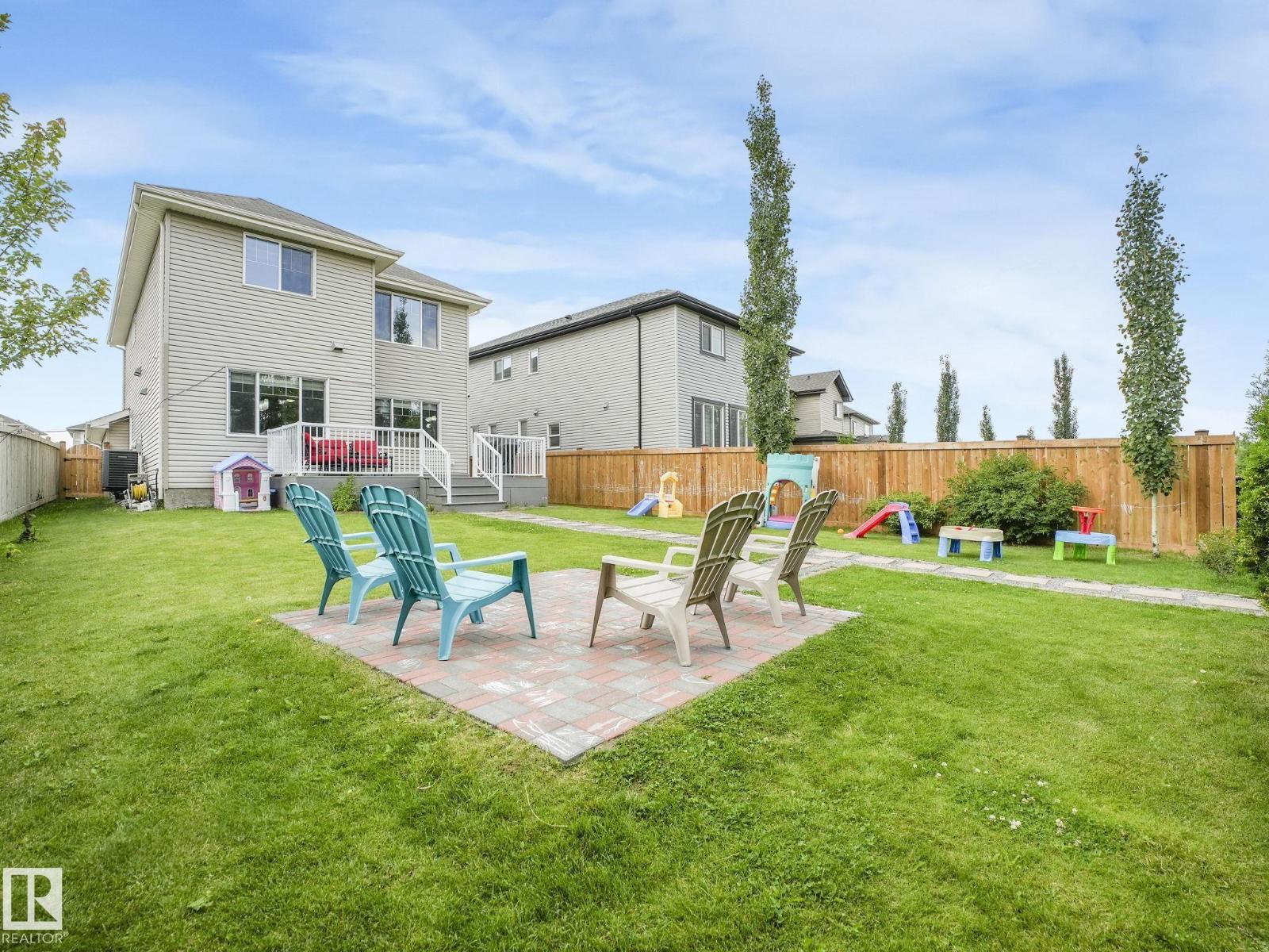 Photo 23 of 3683 8 St Nw, Edmonton AB