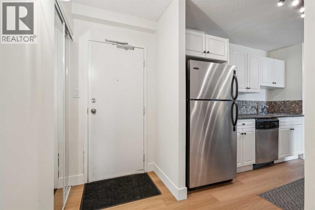 214, 111 14 Avenue SE, Calgary, Alberta