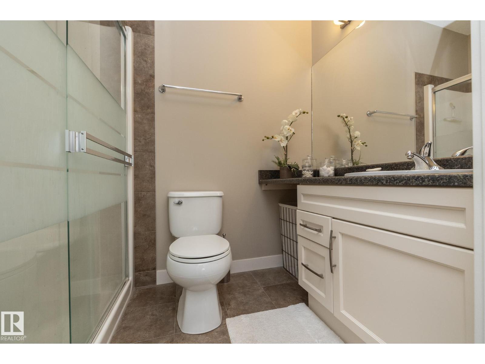 Photo 33 of 402 2207 44 Av Nw, Edmonton AB