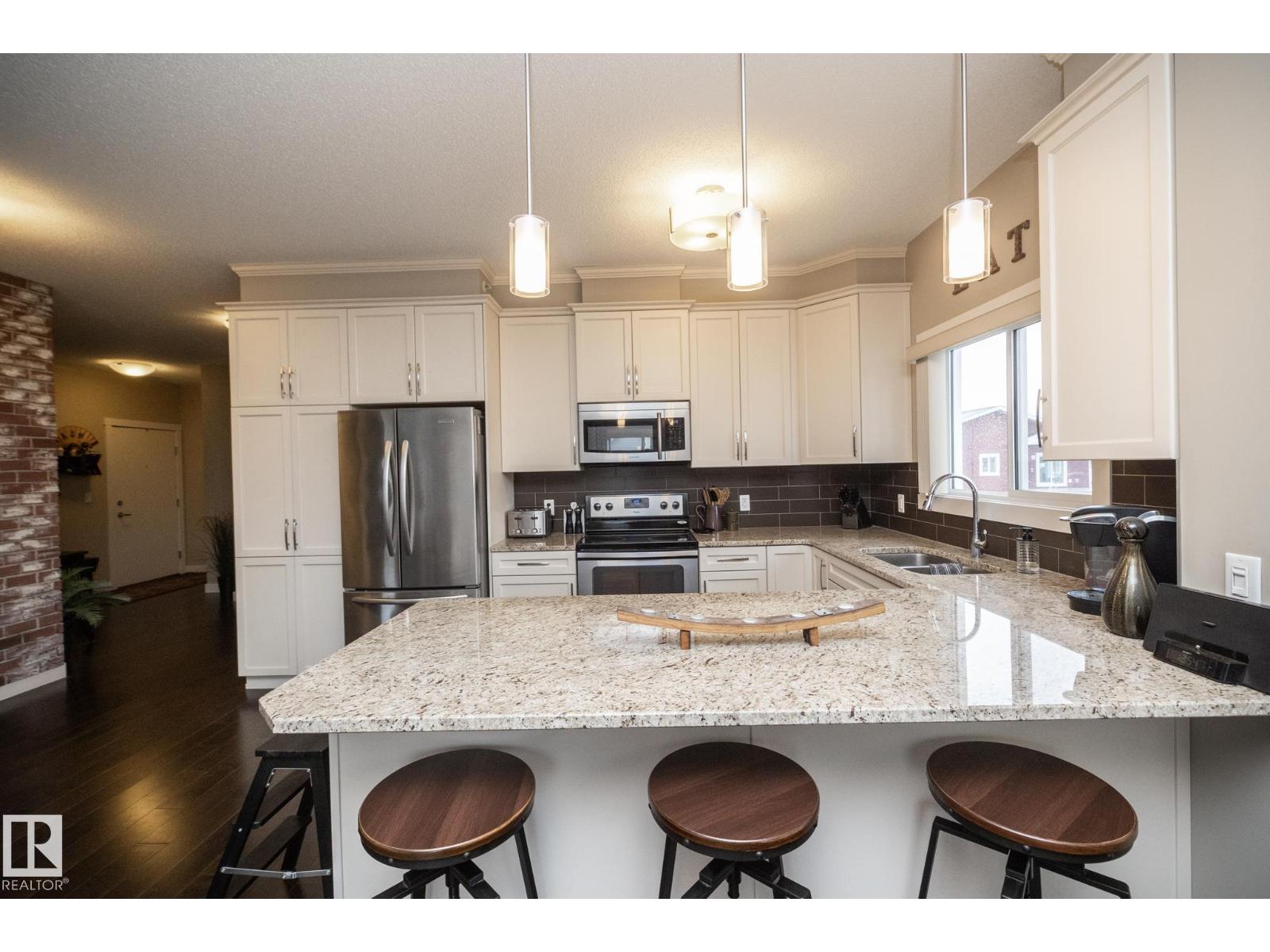 Photo 25 of 402 2207 44 Av Nw, Edmonton AB